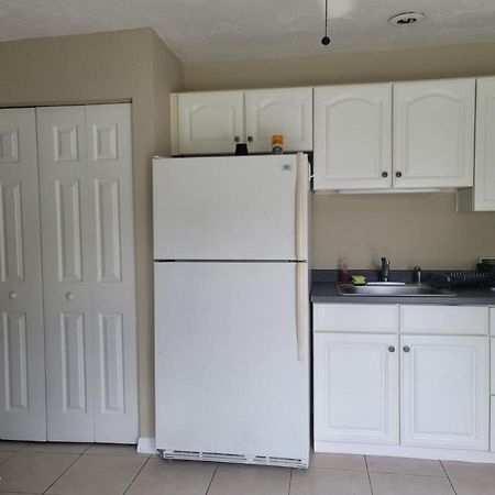 Entire Guesthouse 5 Mins To Siesta Key & Downtown Sarasota Zewnętrze zdjęcie