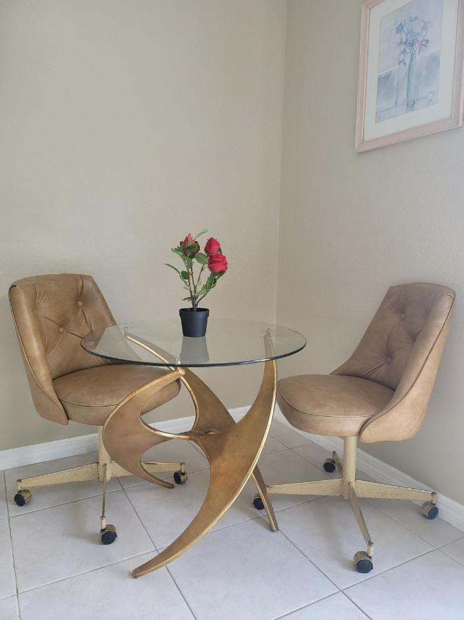 Entire Guesthouse 5 Mins To Siesta Key & Downtown Sarasota Zewnętrze zdjęcie