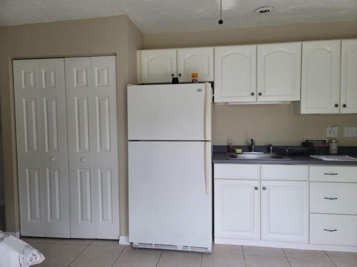 Entire Guesthouse 5 Mins To Siesta Key & Downtown Sarasota Zewnętrze zdjęcie